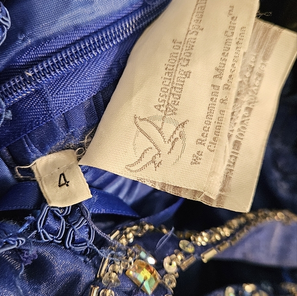 Ball gown - Picture 5 of 5